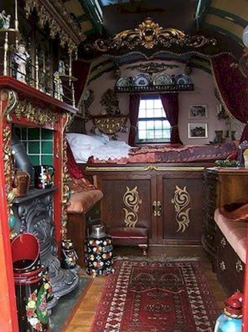 Вардо Кибитка изнутри