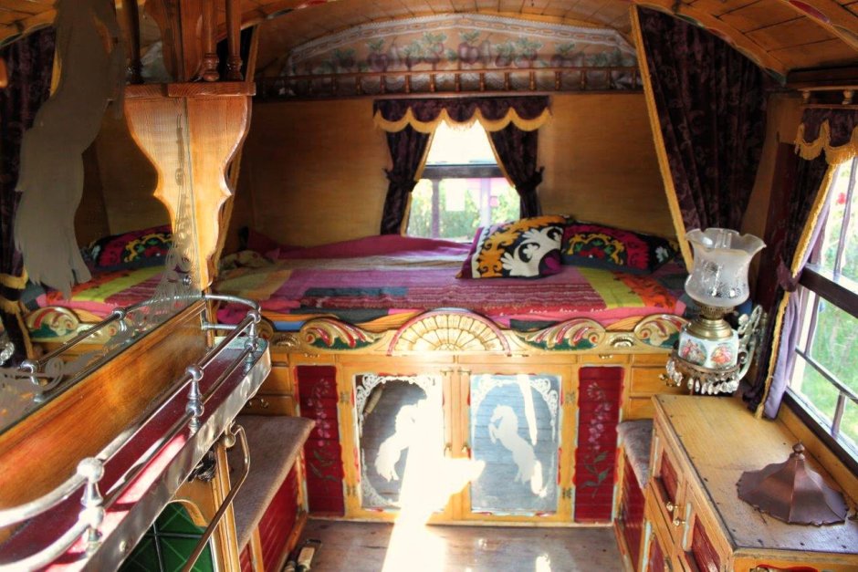 Вардо Кибитка изнутри