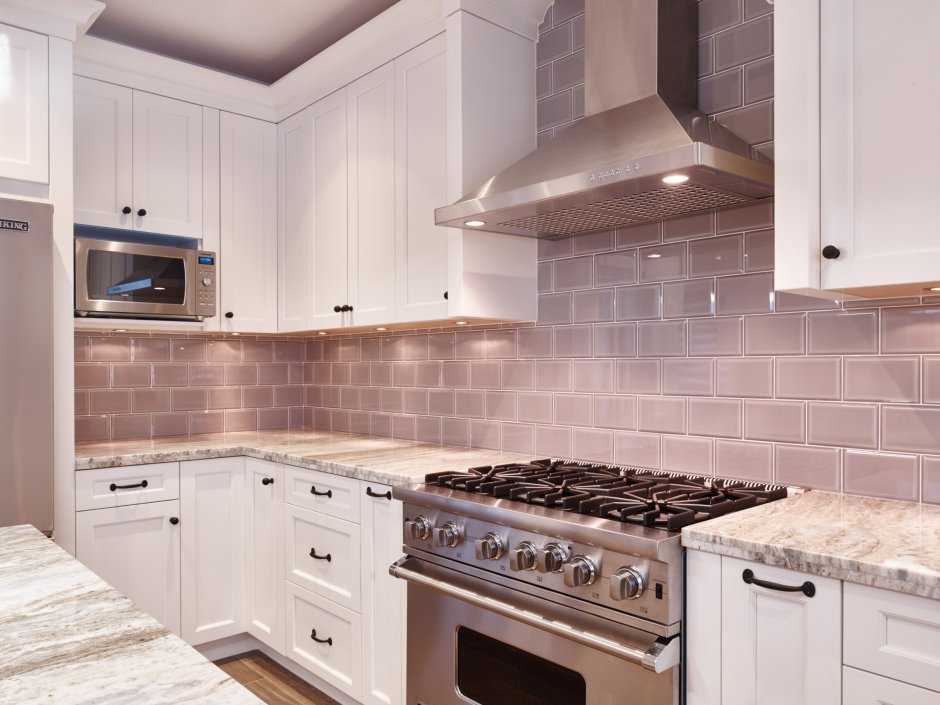 Фартук для кухни розовый цвет