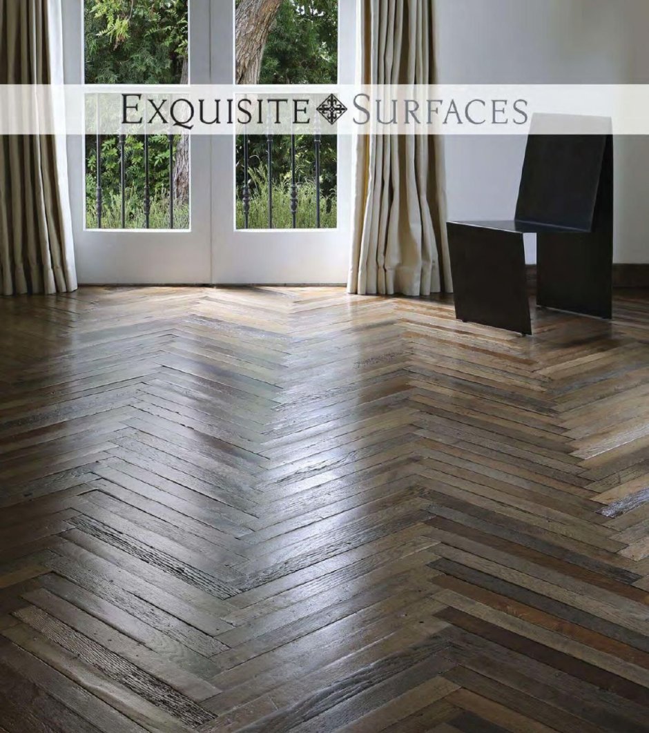 Паркет и белые стены