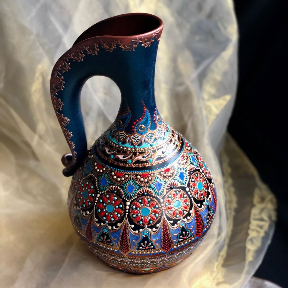 Расписной кувшин