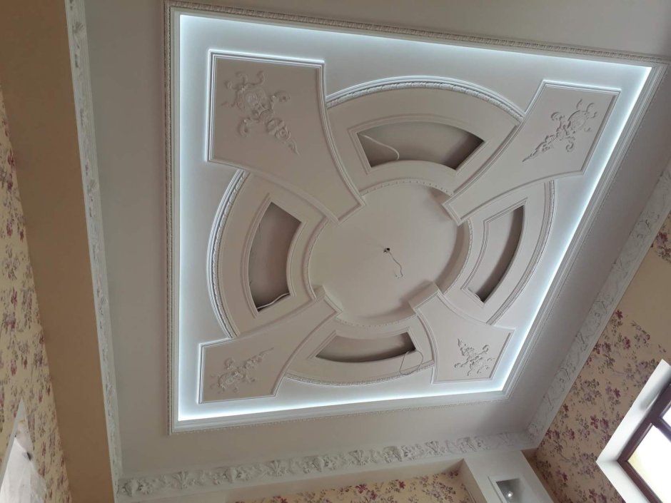 Потолок таджикский