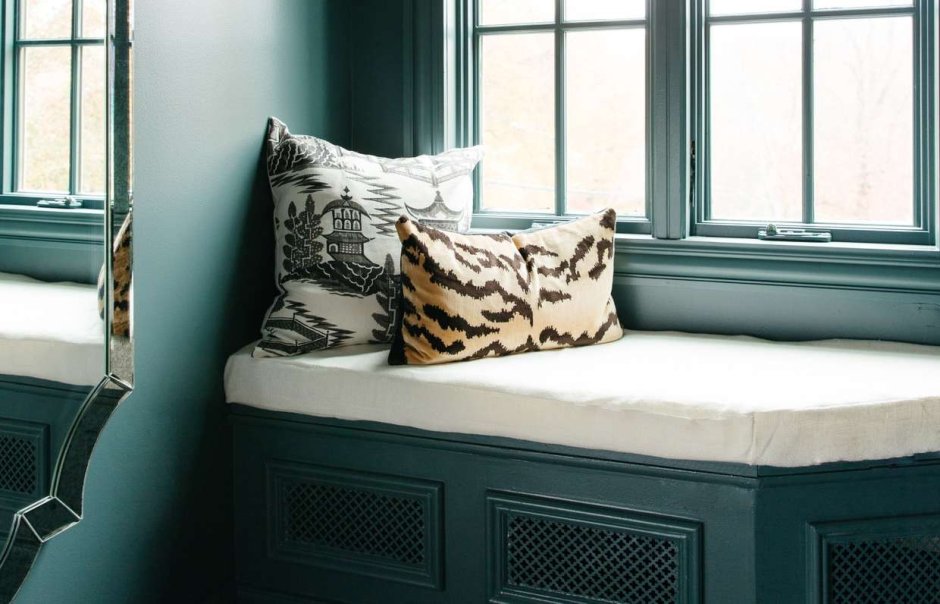 Уютный подоконник