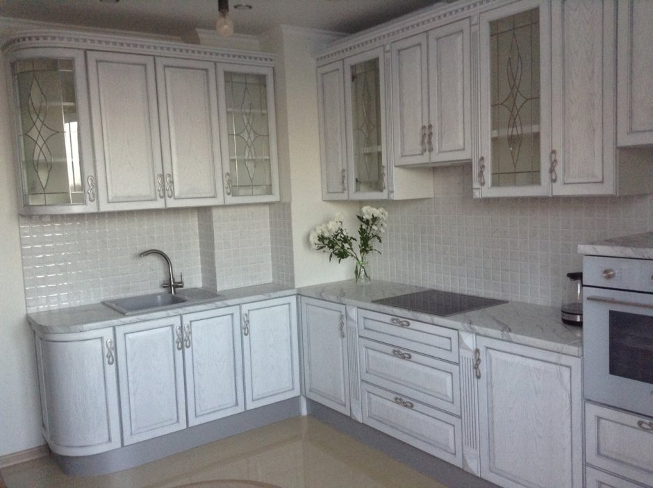 Кухонщик или Кухоньщик