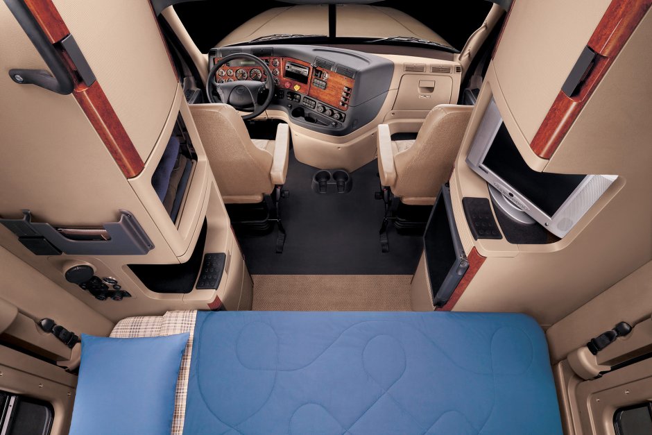 Freightliner Cascadia салон