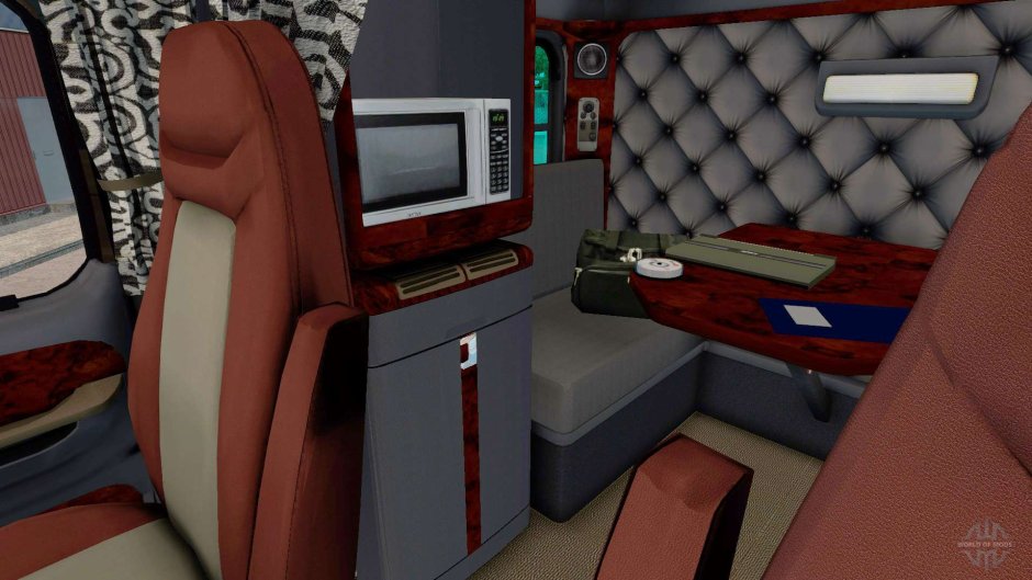 Фредлайнер салон 1990г