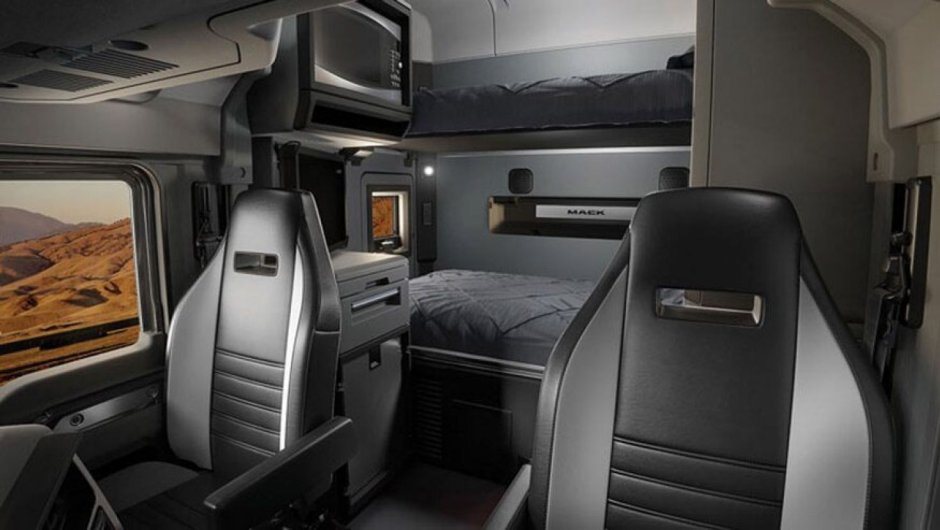 Freightliner Cascadia 2020 салон