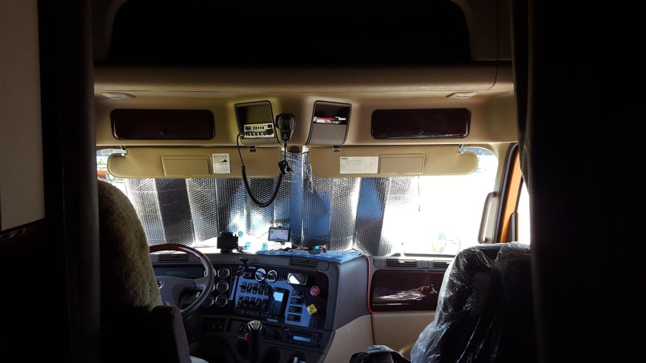 Kenworth w900 салон спальник