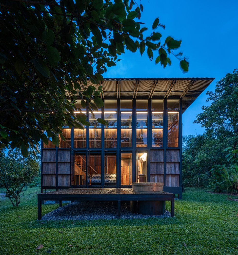 Беседка под старину