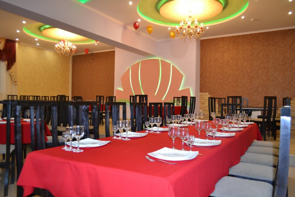 Стерлитамак ,кафе на Раевском тракте