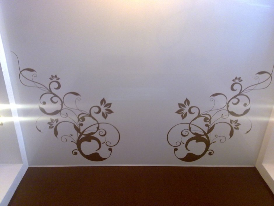 Фотопечать натяжные потолки орнамент по периметру