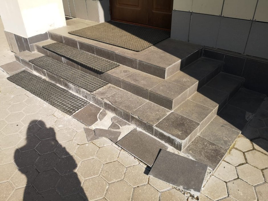 Плитка для уличных ступеней