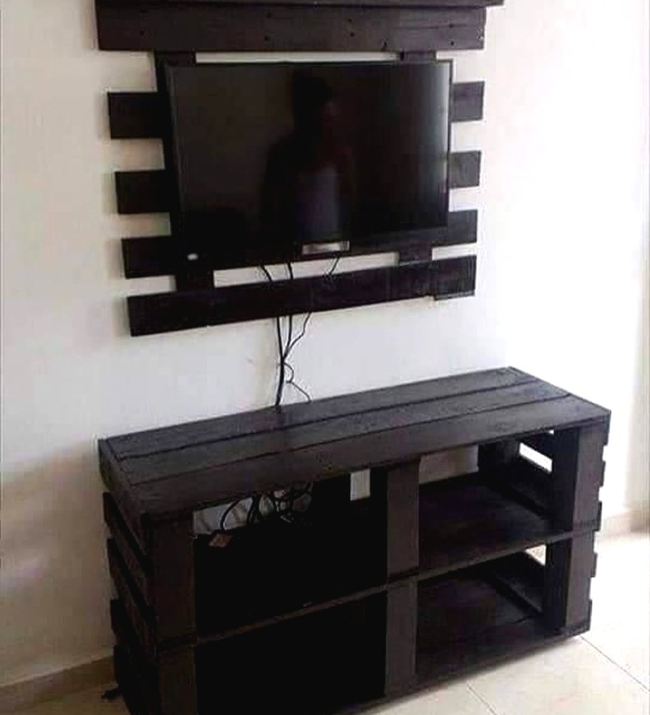 Подставка для телевизора из поддонов