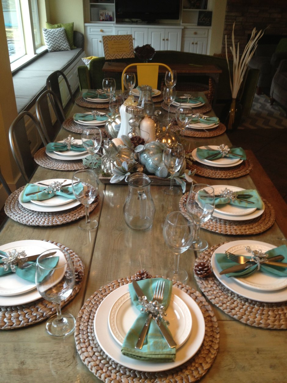 Повседневная сервировка стола