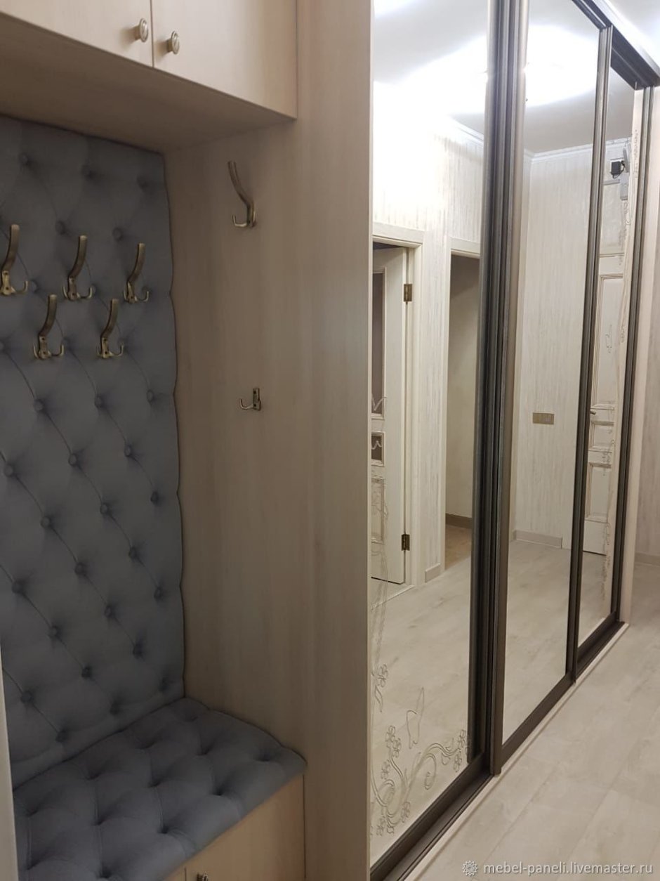 Мягкая стеновая панель в прихожую