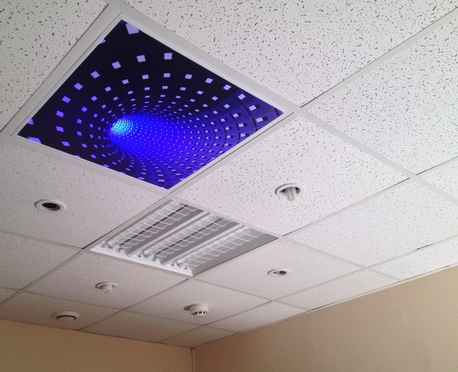 Армстронг акмигран