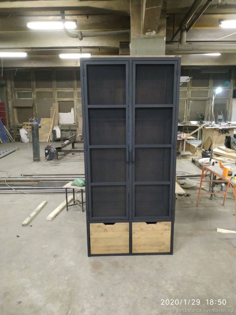 Шкафы лофт с сеточкой