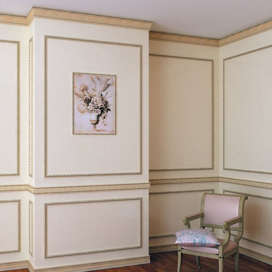 Молдинги в гостиной