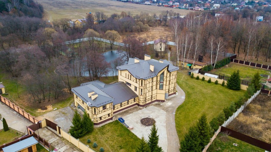 Дворец Волковых-Юсуповых