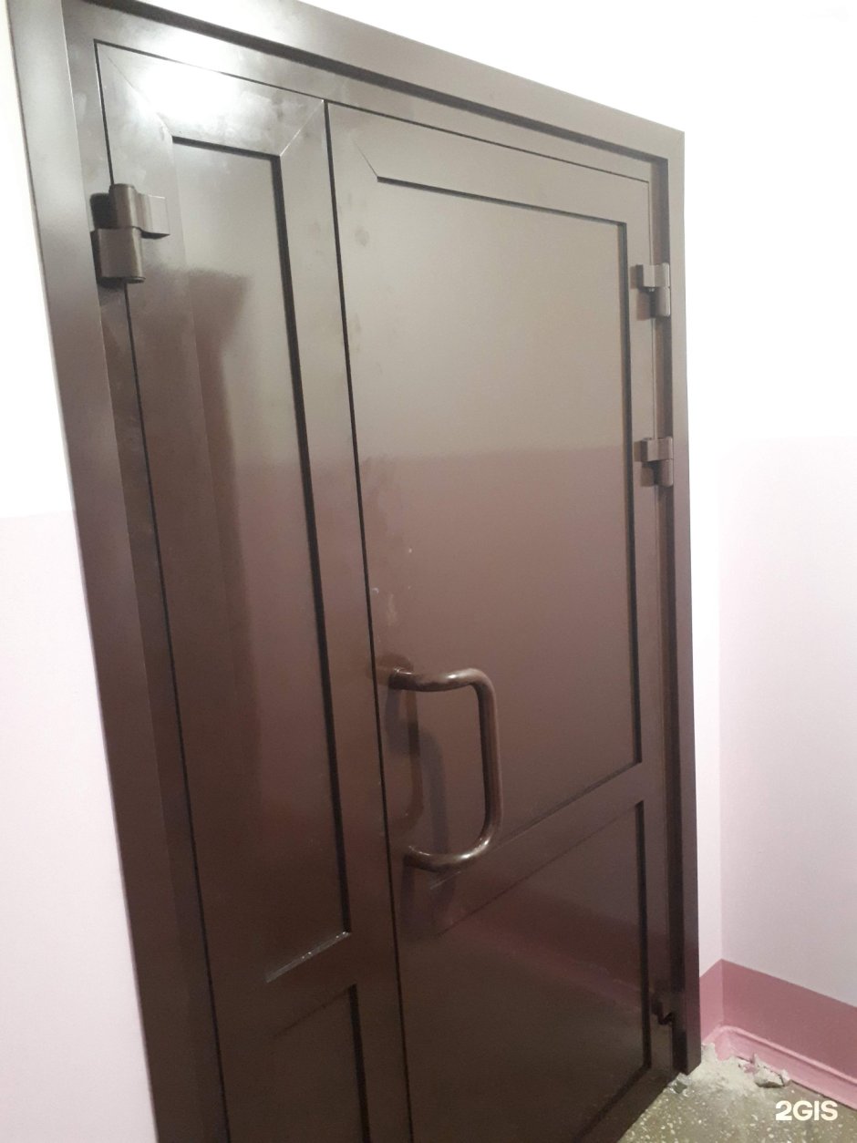 Распашные алюминиевые двери