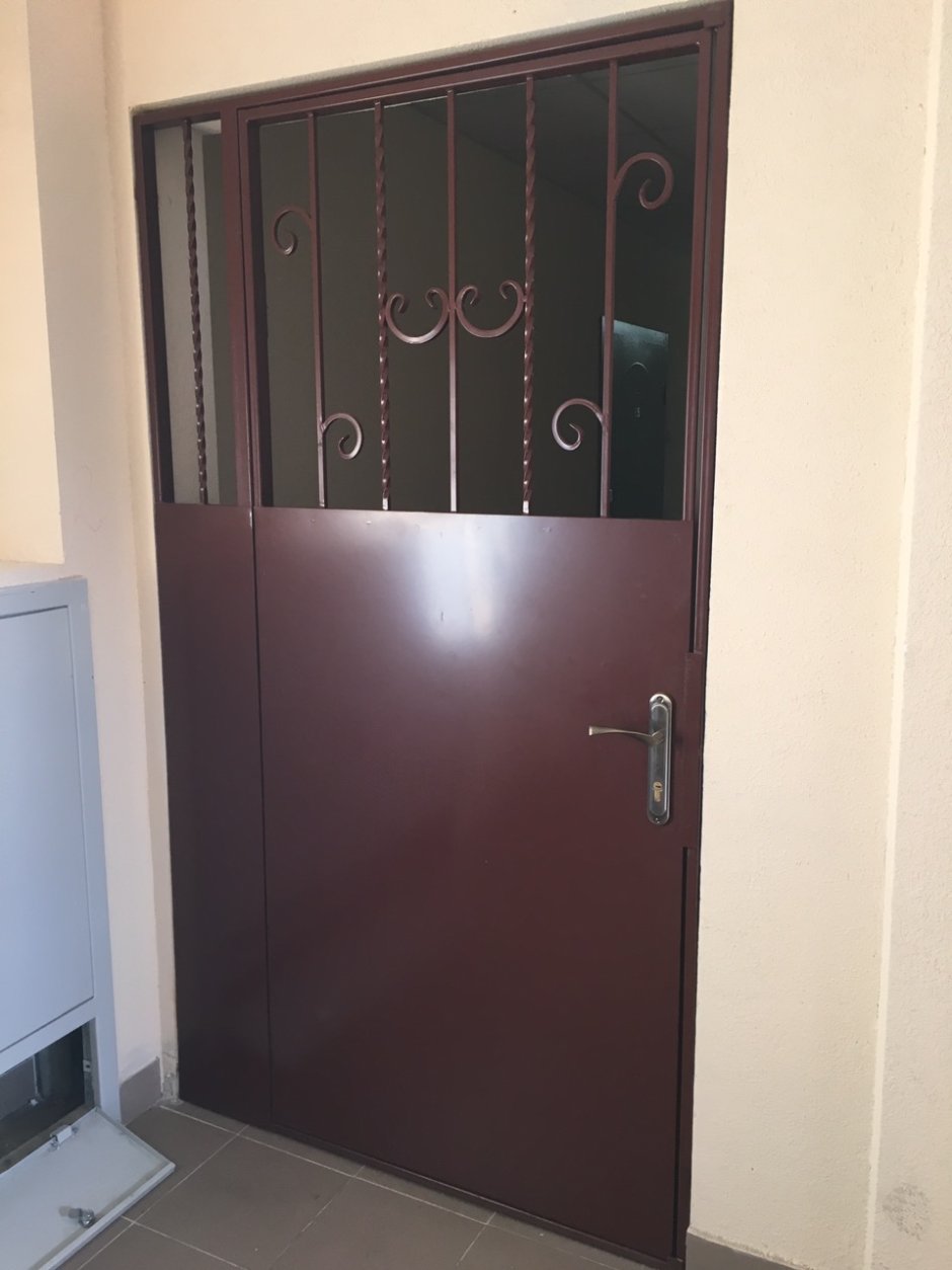 Тамбур с раздвижными дверями