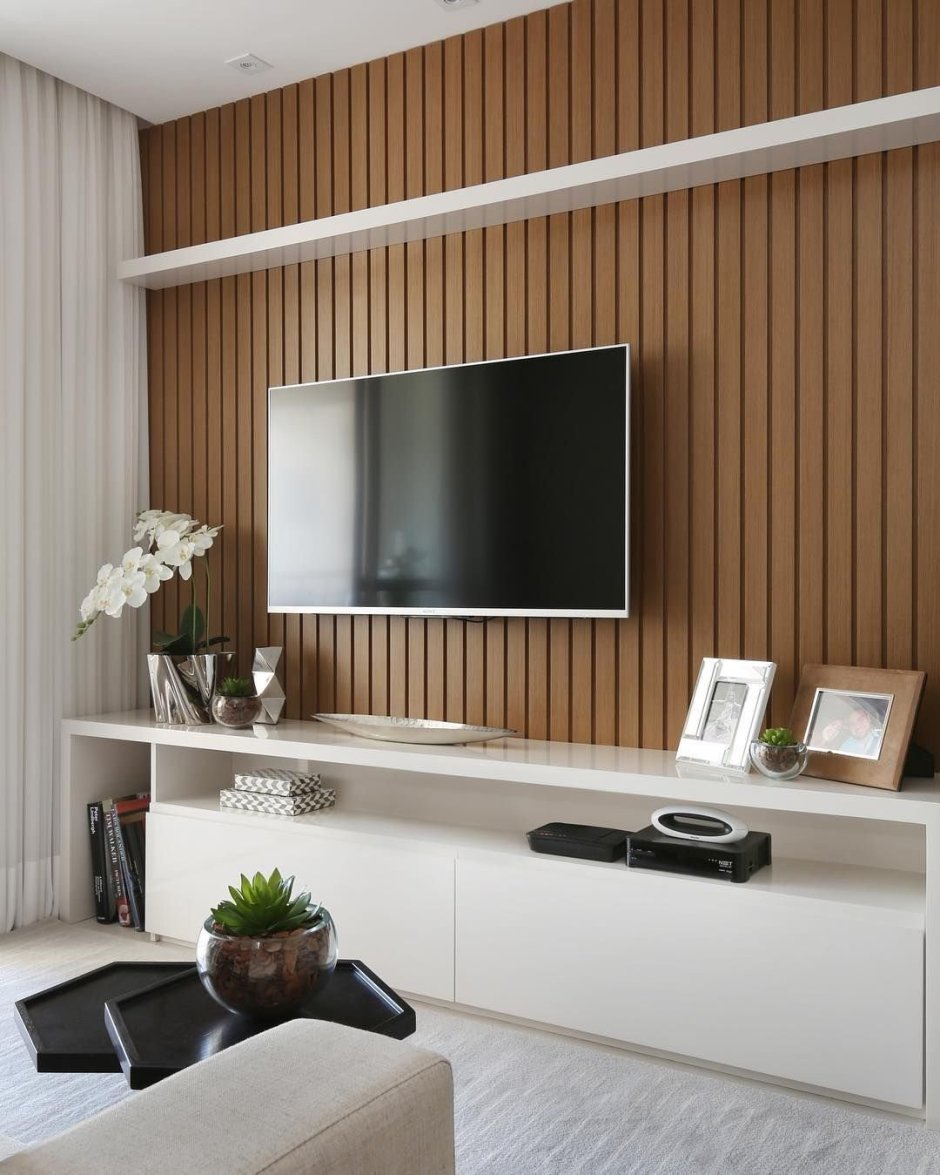 Реечные перегородки в интерьере гостиной