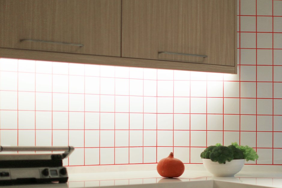 Затирка для белой плитки на кухне