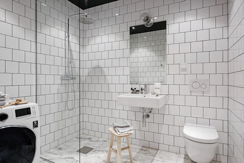 Белая плитка с черной затиркой