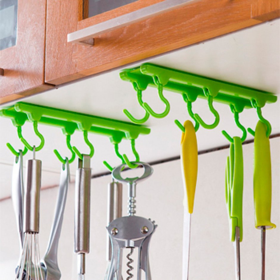 Вешалка для кухонных принадлежностей с крючками