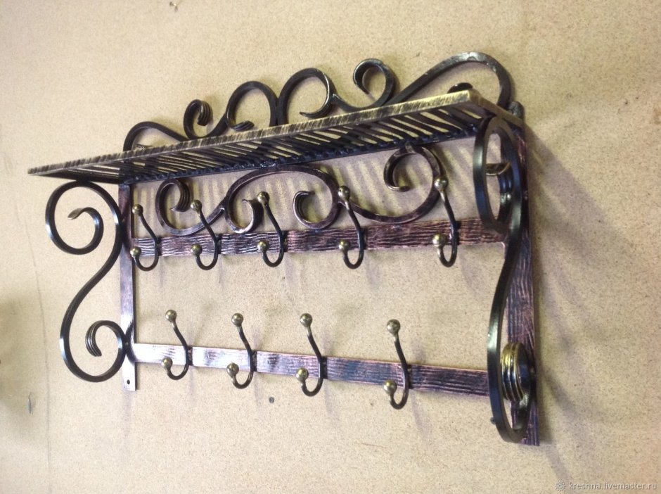 Крючок настенный для кухни