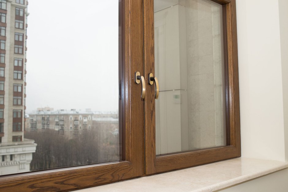 Окна Рехау золотой дуб