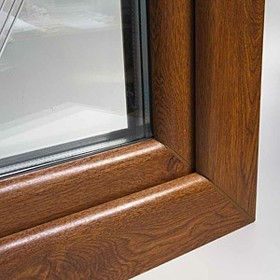 Коричневые пластиковые окна Рехау