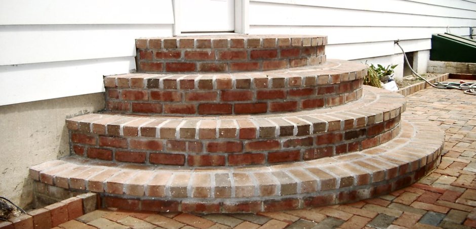 Ступеньки для крыльца из кирпича