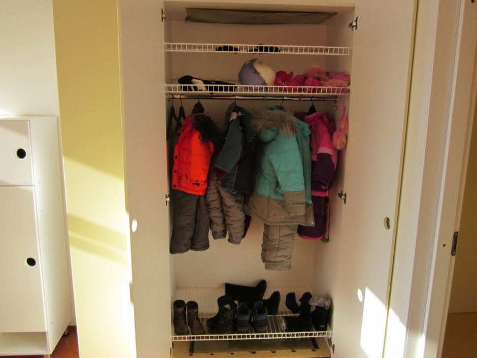 Сушильный шкаф для одежды в детский сад