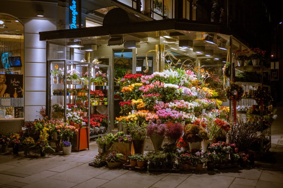 Красивый цветочный магазин