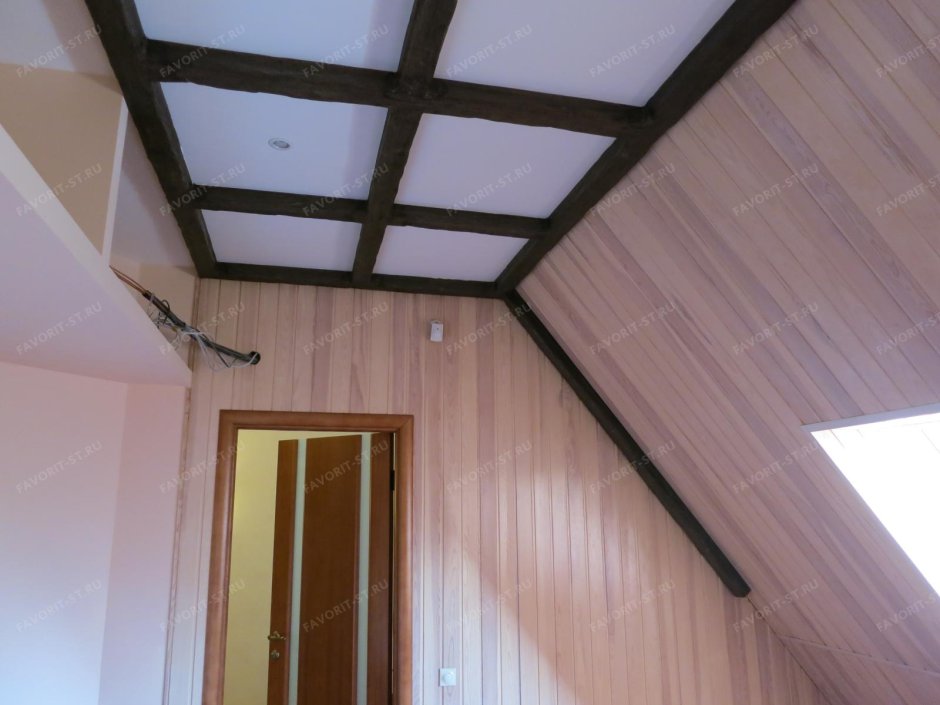 Декоративная фанера для потолка