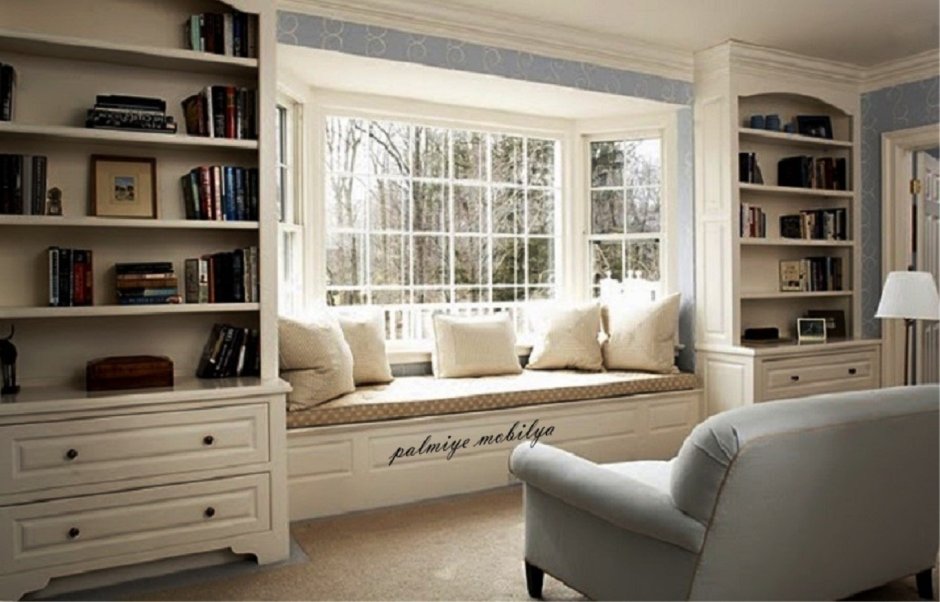 Подоконник диван в интерьере