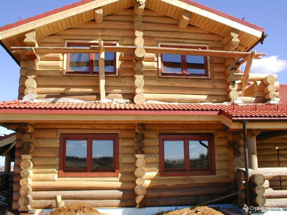 Фасады деревянных домов из бревна