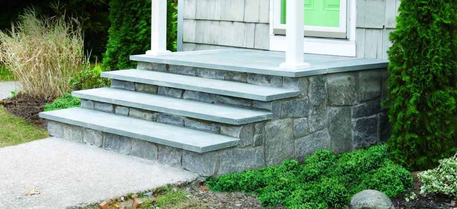 Крыльцо из шлифованного бетона