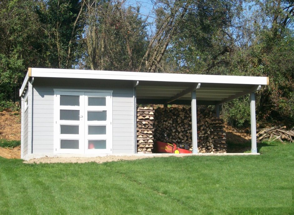 Хозблок с дровником с односкатной крышей