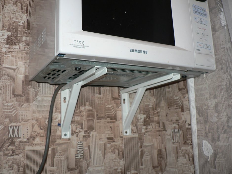 Навесной шкаф для микроволновки