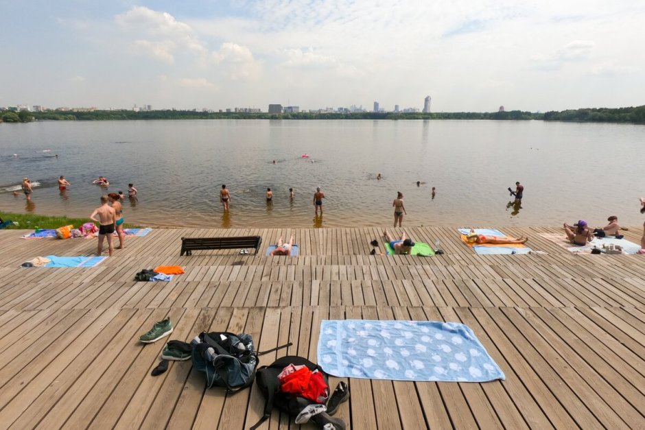 Строгинская Пойма бассейн