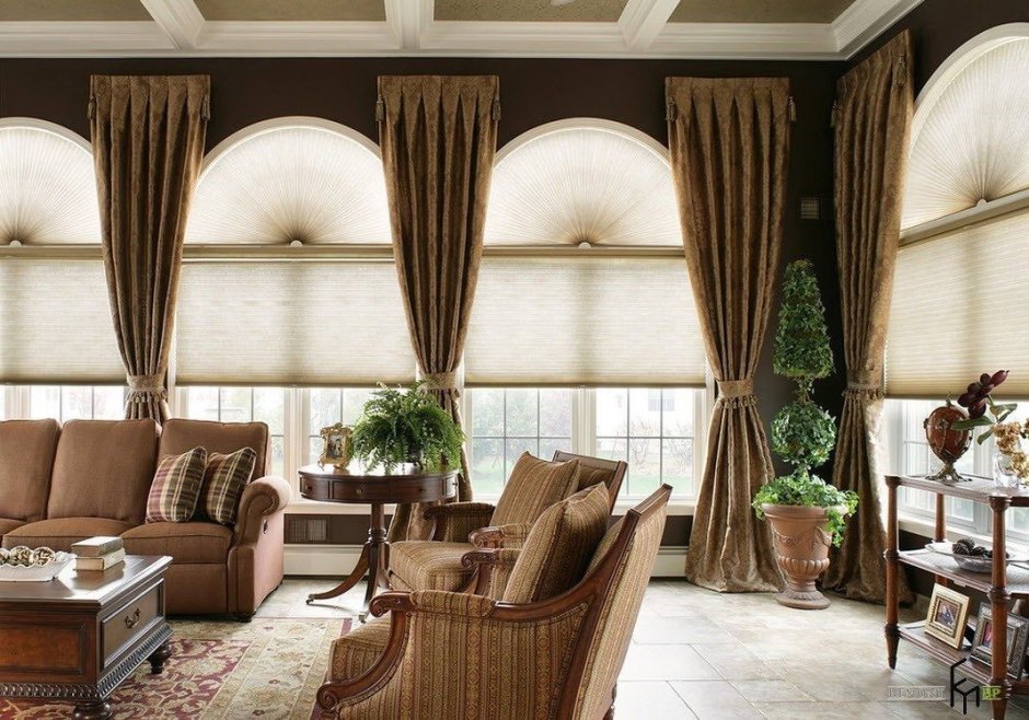 Элитные шторы для гостиной в современном стиле