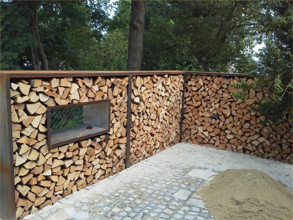 Поленница для дров