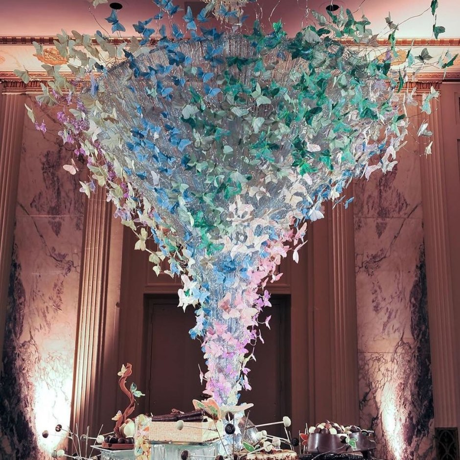 Свадебные декорации на потолок