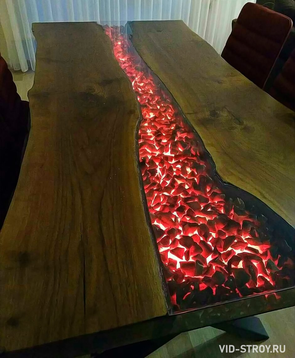 Столик из эпоксидной смолы