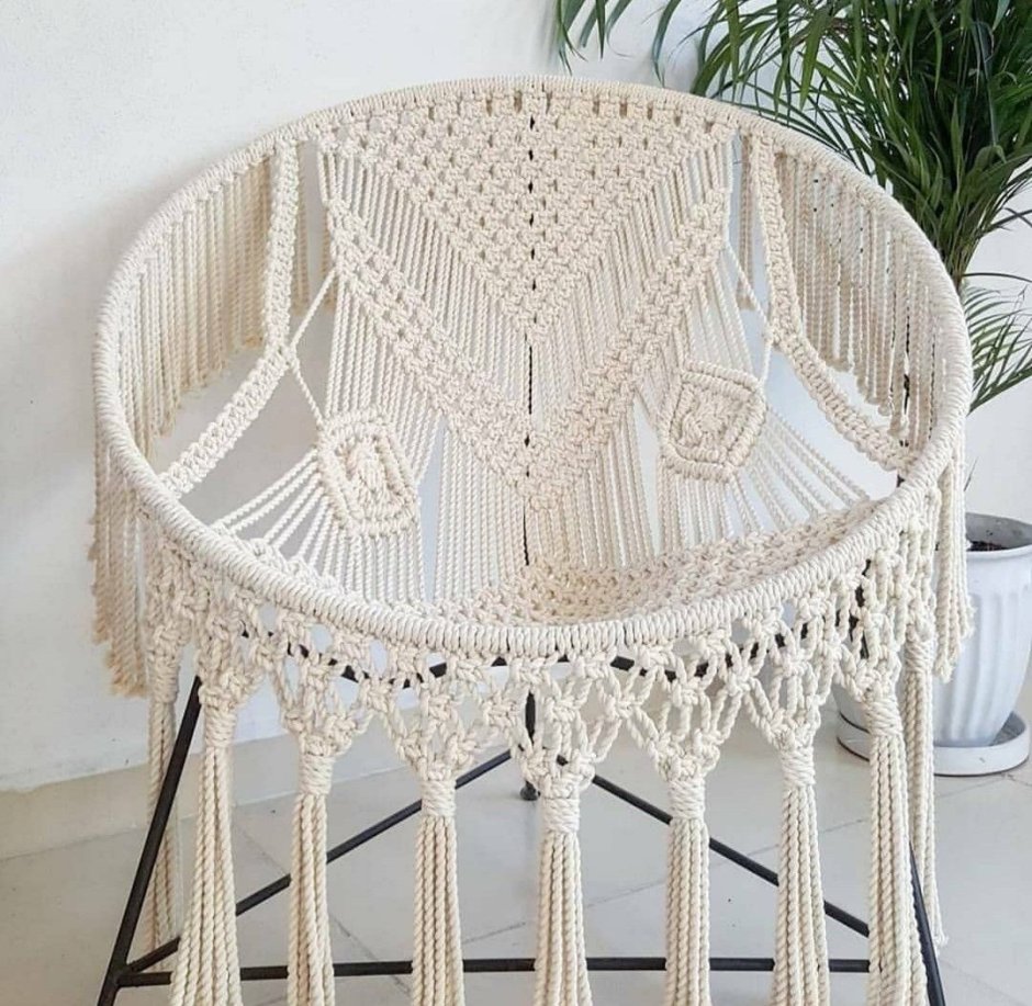 Пуфик из макраме