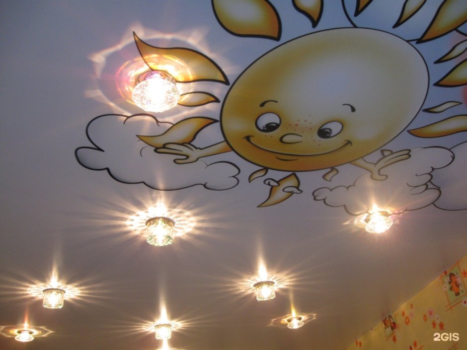 Потолок натяжной с солношкой