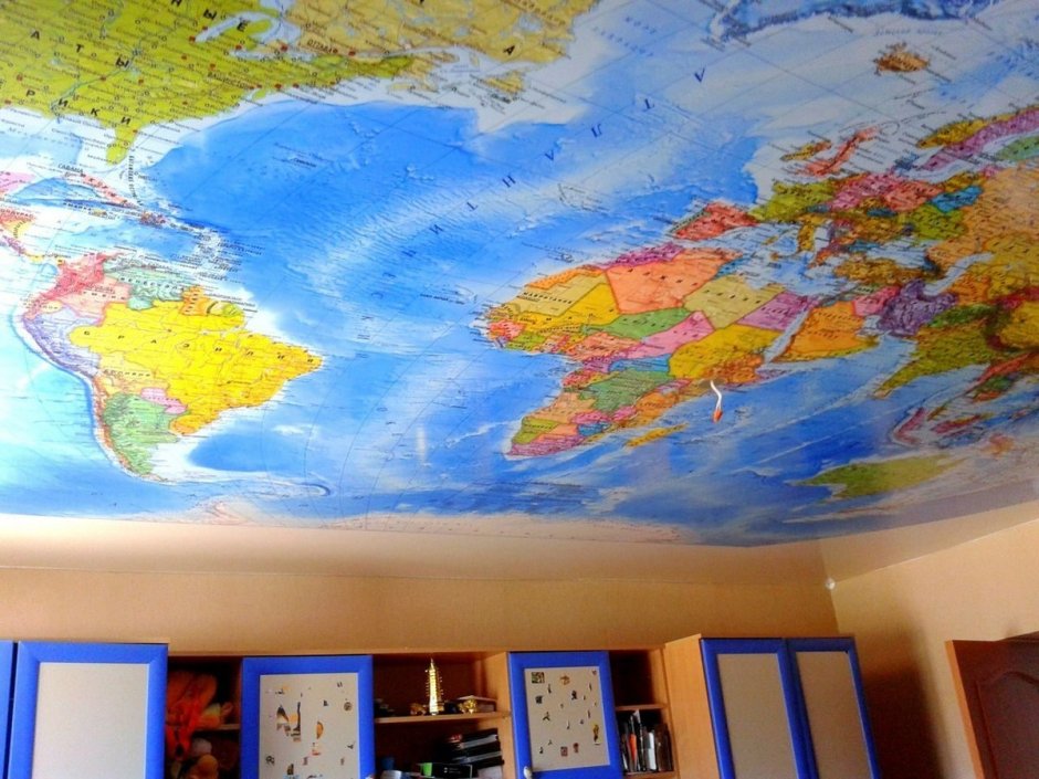 Фотопечать на потолке в детской