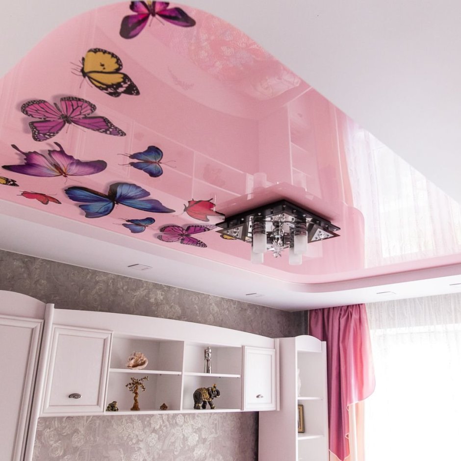 Фотопечать на сатиновом потолке